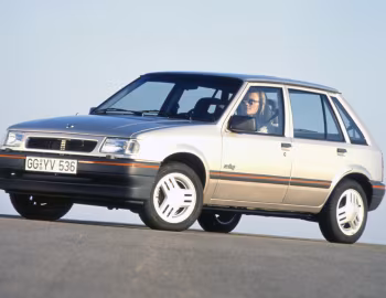 Opel Corsa Swing 5-door (A) '09.1990–03.1992