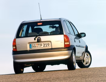Opel Corsa 5-door (B) '1997–2000