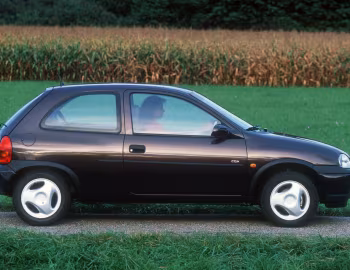 Opel Corsa CDX (B) '11.1994–02.1997