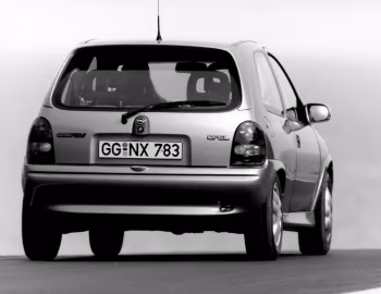 Opel Corsa GSi 16V (B) '08.1993–07.1994