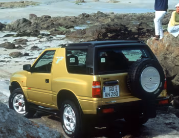 Opel Frontera Sport 2.5 TDS (A) '1996–06.1998