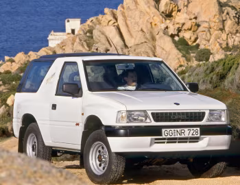 Opel Frontera Sport 2.0i (A) '09.1991–02.1995