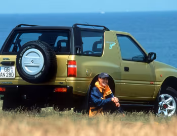 Opel Frontera Sport 2.5 TDS (A) '1996–06.1998