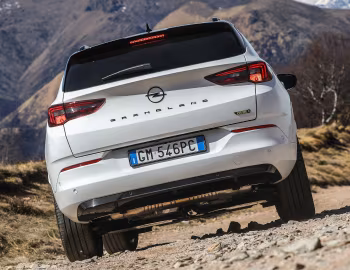 Opel Grandland GSe [Worldwide] '2023–24