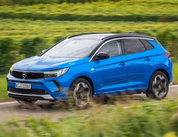 Opel Grandland Hybrid4 Ultimate [Worldwide] '2021–24