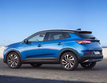 Opel Grandland X Turbo D '2017–21