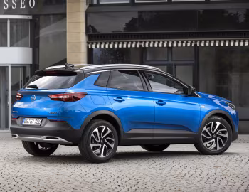 Opel Grandland X Turbo D '2017–21