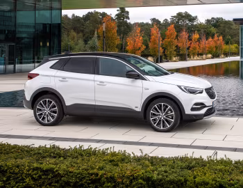 Opel Grandland X Hybrid4 '2019–21