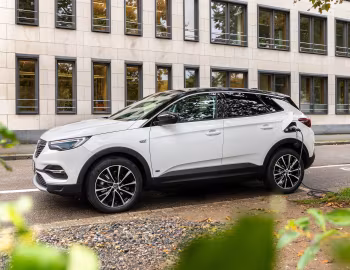 Opel Grandland X Hybrid4 '2019–21