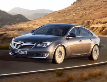 Opel Insignia Hatchback [Worldwide] '2013–16