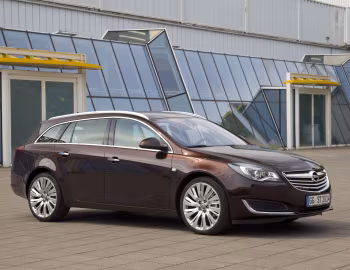 Opel Insignia Sports Tourer [Worldwide] '2013–16