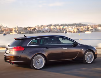 Opel Insignia BiTurbo Sports Tourer [Worldwide] '2012–13