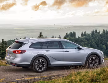 Opel Insignia Country Tourer Turbo 4×4 '2017–20
