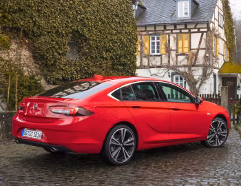 Opel Insignia Grand Sport Turbo 4×4 '2017–20