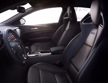 Interior Opel Insignia GSi '2017–19