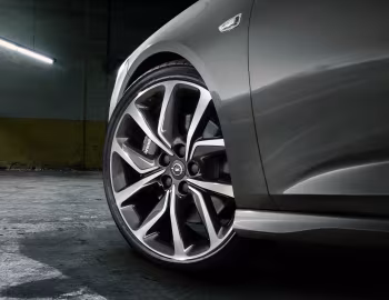 Opel Insignia GSi '2017–19