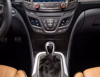 Interior Opel Insignia Hatchback [Worldwide] '2013–16
