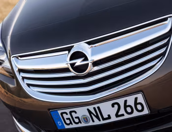 Opel Insignia Hatchback [Worldwide] '2013–16