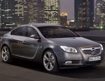 Opel Insignia Hatchback '2008–13
