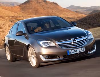 Opel Insignia Hatchback [Worldwide] '2013–16