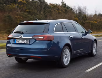 Opel Insignia Sports Tourer [Worldwide] '2013–16