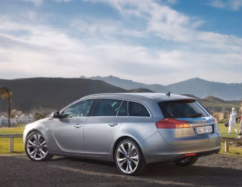 Opel Insignia Sports Tourer [Worldwide] '2008–13
