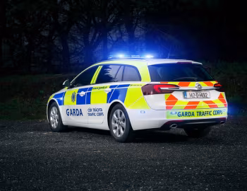 Opel Insignia Sports Tourer Garda patrol vehicle [Ireland] '2015