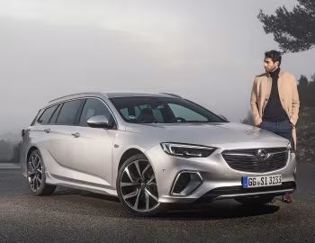 Opel Insignia GSi Sports Tourer '2017–19