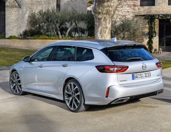 Opel Insignia GSi Sports Tourer '2017–19