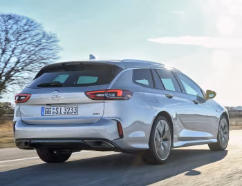 Opel Insignia GSi Sports Tourer '2017–19