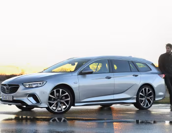 Opel Insignia GSi Sports Tourer '2017–19