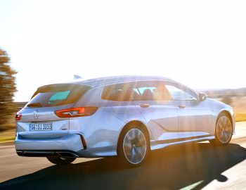 Opel Insignia GSi Sports Tourer '2017–19