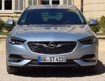Opel Insignia Sports Tourer Turbo D '2017–20