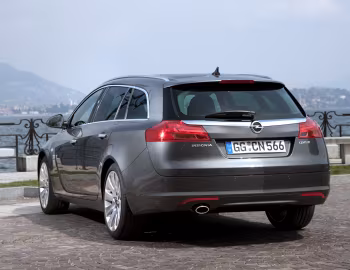 Opel Insignia Turbo 4×4 Sports Tourer [Worldwide] '2008–13
