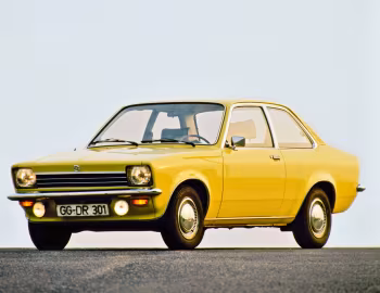 Opel Kadett 2-door Sedan (C) '08.1973–77