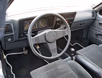 Panel frontal Opel Kadett GT/E 5-door (D) '02.1983–08.1984