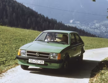 Opel Kadett 2-door (D) '08.1979–08.1981