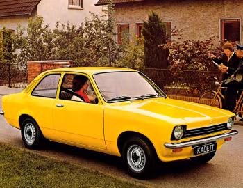 Opel Kadett 2-door Sedan (C) '08.1973–77