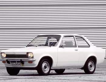 Opel Kadett 2-door Sedan (C) '08.1973–77