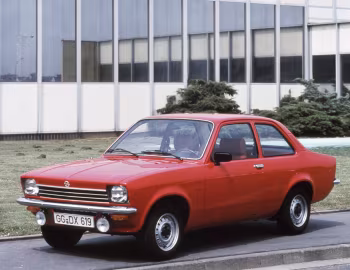 Opel Kadett 2-door Sedan (C) '08.1973–77