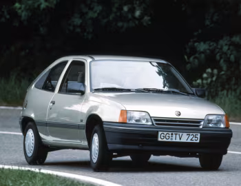Opel Kadett LS 3-door (E) '1989–91