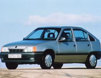 Opel Kadett GL 5-door [Worldwide] (E) '1989–90