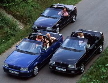 Opel Kadett Cabrio Special Edition [Germany] (E) '1992–93