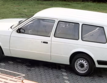 Opel Kadett Caravan 3-door (D) '1979–84