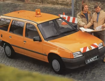 Opel Kadett LS Caravan Kommunal- und Baustellenfahrzeug [Germany] (E) '1984–89