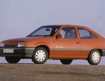 Opel Kadett "Fun" 3-door [Germany] (E) '01–07.1991