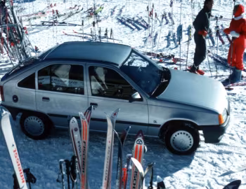 Opel Kadett GL 5-door [Worldwide] (E) '1984–89