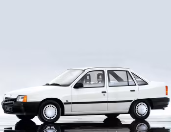 Opel Kadett GL Sedan (E) '1985–89