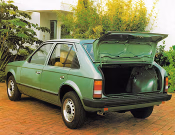 Opel Kadett GLS 4-door [South Africa] (D)