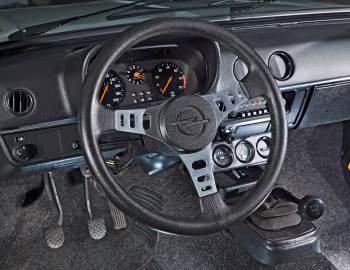 Panel frontal Opel Kadett GT/E (C) '08.1977–07.1979